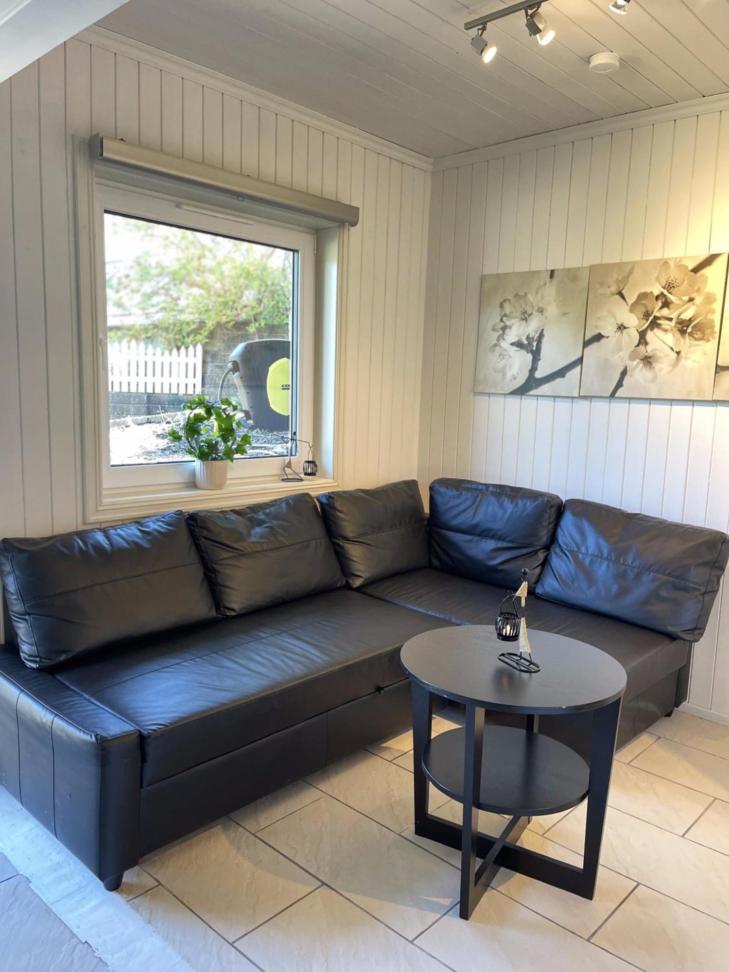 And Quiet Apartment